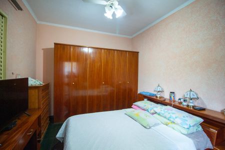 Casa para alugar com 380m², 3 quartos e 6 vagasSuíte