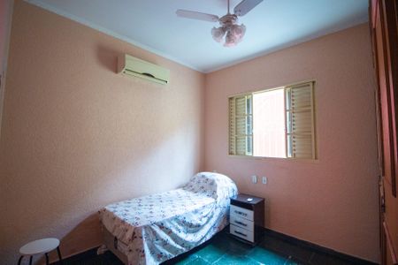 Casa para alugar com 380m², 3 quartos e 6 vagasQuarto 2