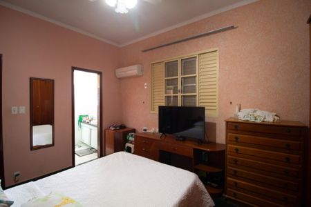 Casa para alugar com 380m², 3 quartos e 6 vagasSuíte