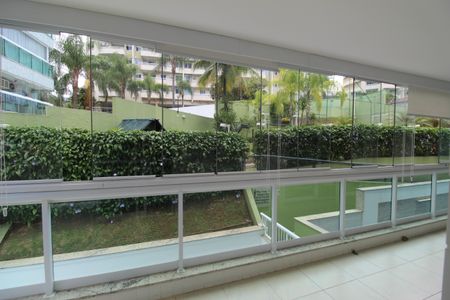 Apartamento à venda com 98m², 3 quartos e 2 vagasSuíte 2 - Vista