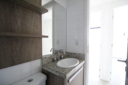 Apartamento à venda com 98m², 3 quartos e 2 vagasBanheiro social
