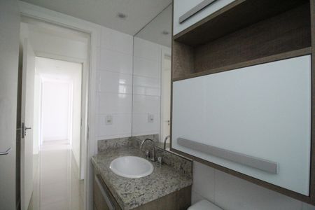 Apartamento à venda com 98m², 3 quartos e 2 vagasBanheiro da suíte 2