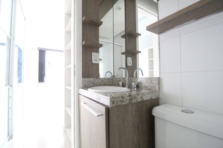 Apartamento à venda com 98m², 3 quartos e 2 vagasBanheiro da suíte 1