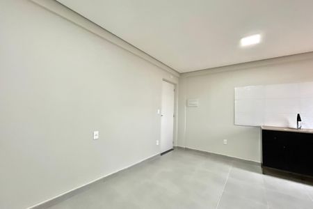 Sala/Quarto de apartamento para alugar com 1 quarto, 22m² em Jabaquara, São Paulo