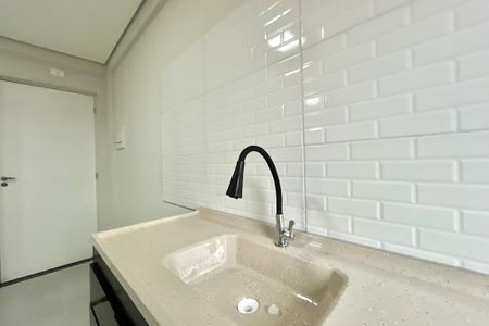 Cozinha de apartamento para alugar com 1 quarto, 22m² em Jabaquara, São Paulo