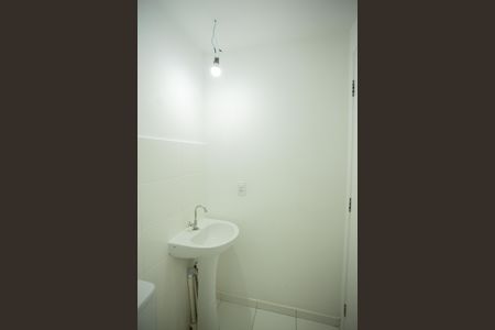 Apartamento para alugar com 42m², 2 quartos e sem vagaBANHEIRO