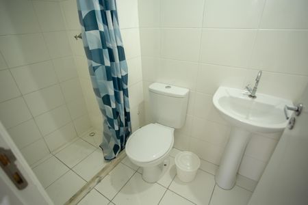 Apartamento para alugar com 42m², 2 quartos e sem vagaBANHEIRO