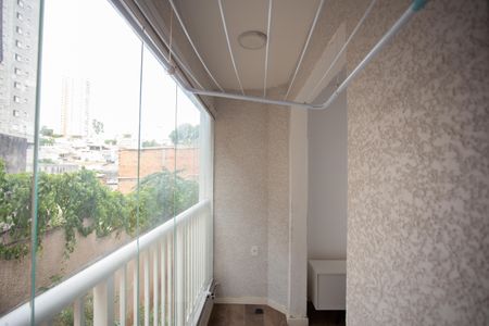 Apartamento para alugar com 42m², 2 quartos e sem vagaVARANDA E ÁREA DE SERVIÇO