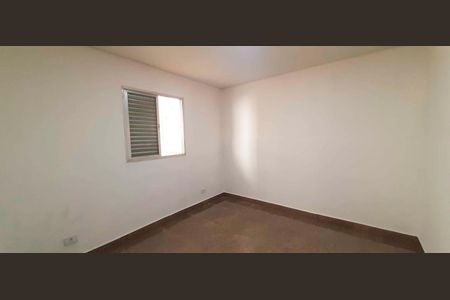 Quarto 1 de casa para alugar com 2 quartos, 50m² em Cipava, Osasco