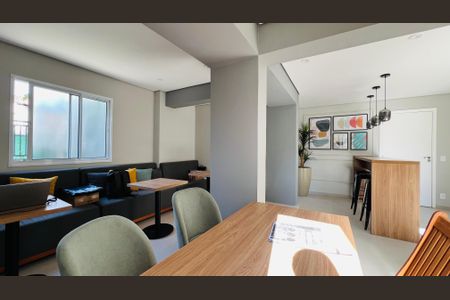 Apartamento para alugar com 38m², 2 quartos e 1 vaga Apartamento para alugar com 38m², 2 quartos e 1 vagaSalão de Festas