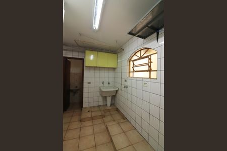 Casa à venda com 156m², 3 quartos e 2 vagasÁrea de Serviço