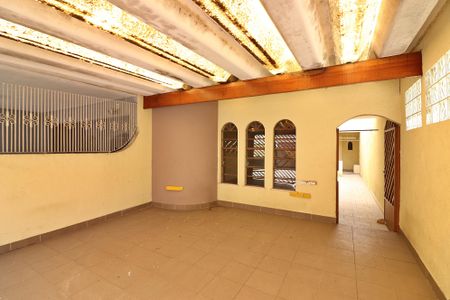 Casa à venda com 156m², 3 quartos e 2 vagasGaragem