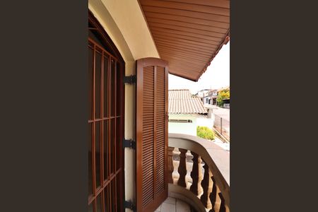 Casa à venda com 156m², 3 quartos e 2 vagasQuarto 1 Sacada 