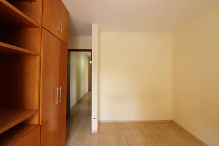 Casa à venda com 156m², 3 quartos e 2 vagasQuarto 1