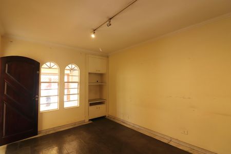 Casa à venda com 156m², 3 quartos e 2 vagasSala 