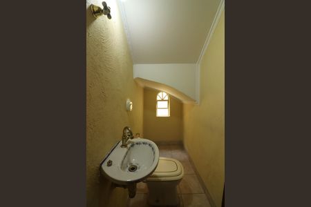 Casa à venda com 156m², 3 quartos e 2 vagasLavabo