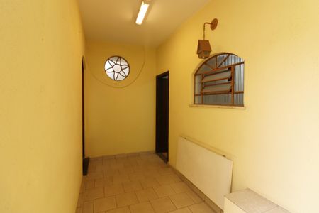 Casa à venda com 156m², 3 quartos e 2 vagasCorredor 