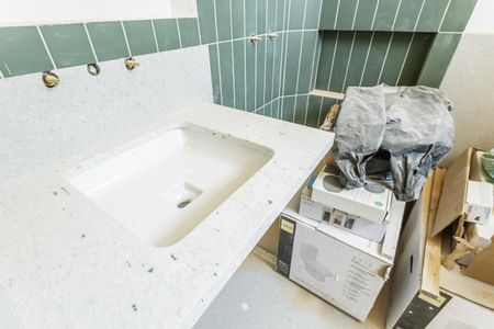 Apartamento para alugar com 78m², 2 quartos e sem vaga Apartamento para alugar com 78m², 2 quartos e sem vagaBanheiro da Suíte