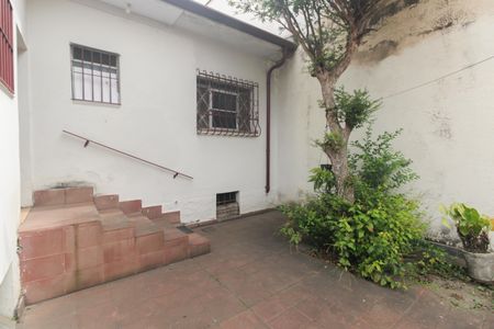 Casa à venda com 80m², 2 quartos e 2 vagas Casa à venda com 80m², 2 quartos e 2 vagasQuintal