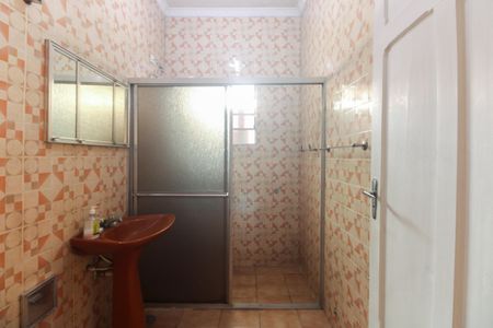 Casa à venda com 80m², 2 quartos e 2 vagas Casa à venda com 80m², 2 quartos e 2 vagasBanheiro