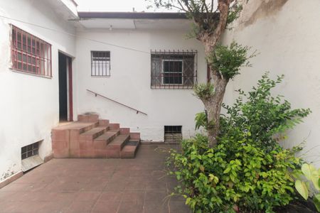 Casa à venda com 80m², 2 quartos e 2 vagas Casa à venda com 80m², 2 quartos e 2 vagasQuintal