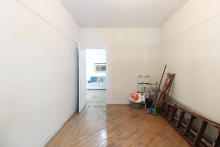 Casa à venda com 80m², 2 quartos e 2 vagas Casa à venda com 80m², 2 quartos e 2 vagasQuarto 1