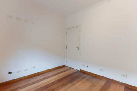 Casa à venda com 168m², 4 quartos e 2 vagasSuíte 3