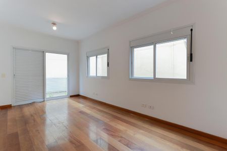 Casa à venda com 168m², 4 quartos e 2 vagasSuíte 1