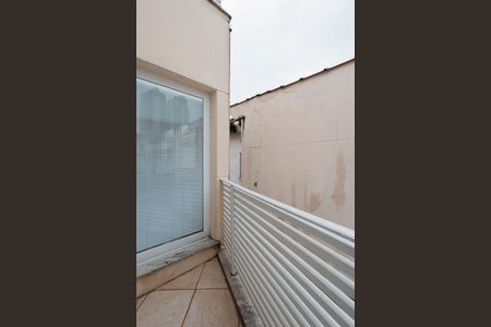 Casa à venda com 168m², 4 quartos e 2 vagasSacada da suíte 2