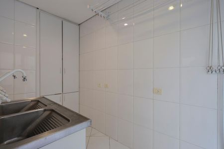 Casa à venda com 168m², 4 quartos e 2 vagasÁrea de serviço