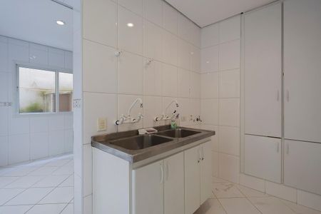 Casa à venda com 168m², 4 quartos e 2 vagasÁrea de serviço