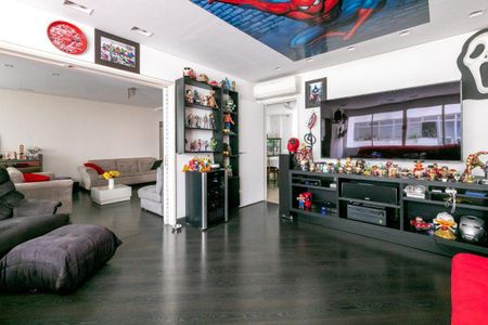 Apartamento à venda com 4 quartos, 228m² em Higienópolis, São Paulo