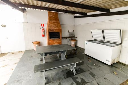 Apartamento para alugar com 70m², 2 quartos e 1 vagaÁrea comum - Churrasqueira