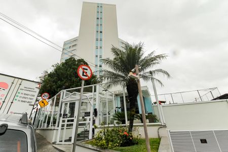 Apartamento para alugar com 70m², 2 quartos e 1 vagaFachada e portaria