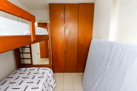 Apartamento para alugar com 70m², 2 quartos e 1 vagaQuarto 2 - Armários