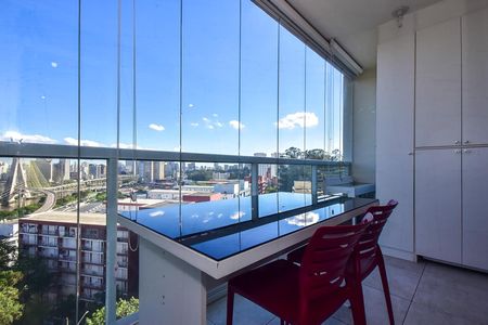 Varanda de kitnet/studio para alugar com 1 quarto, 45m² em Real Parque, São Paulo