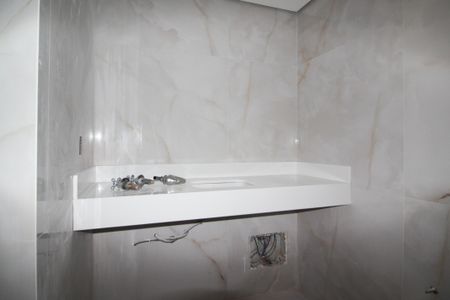 Apartamento para alugar com 170m², 3 quartos e 3 vagasBanheiro da Suíte 3