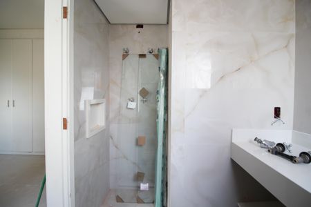 Apartamento para alugar com 170m², 3 quartos e 3 vagasBanheiro da Suíte 2