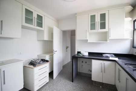 Apartamento para alugar com 170m², 3 quartos e 3 vagasCozinha