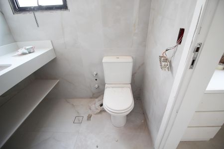 Apartamento para alugar com 170m², 3 quartos e 3 vagasBanheiro da Suíte 2