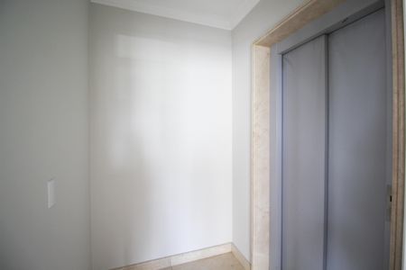 Apartamento para alugar com 170m², 3 quartos e 3 vagasHall do Apartamento 