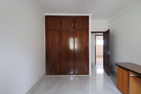 Quarto 1 de apartamento para alugar com 4 quartos, 119m² em Jardim Macedo, Ribeirão Preto