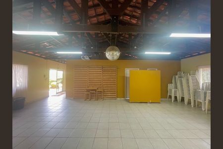 Casa à venda com 70m², 2 quartos e 1 vagaSalão de Festas