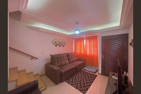 Sala de casa à venda com 2 quartos, 70m² em Jardim Flor do Campo, Guarulhos