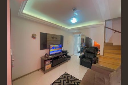 Casa à venda com 70m², 2 quartos e 1 vagaSala