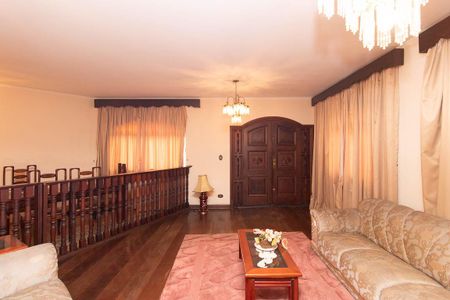 Casa à venda com 270m², 3 quartos e 6 vagasSala