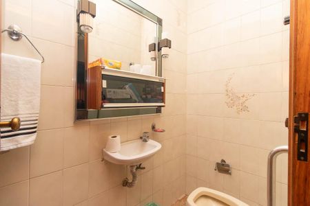 Casa à venda com 270m², 3 quartos e 6 vagasLavabo