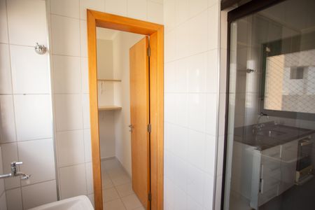 Apartamento para alugar com 80m², 3 quartos e 2 vagas Apartamento para alugar com 80m², 3 quartos e 2 vagasÁREA DE SERVIÇO