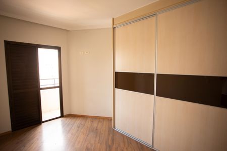 Apartamento para alugar com 80m², 3 quartos e 2 vagas Apartamento para alugar com 80m², 3 quartos e 2 vagasQUARTO 1- SUÍTE