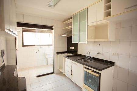 Apartamento para alugar com 80m², 3 quartos e 2 vagas Apartamento para alugar com 80m², 3 quartos e 2 vagasCOZINHA